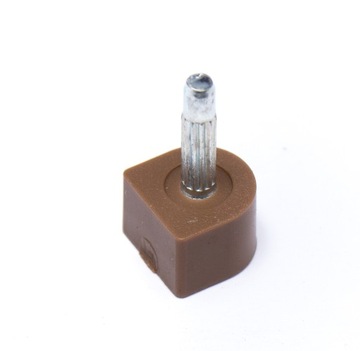 PROFESJONALNE FLECZKI DO BUTÓW 8X8 mm BEŻOWE