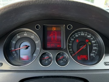 Volkswagen Passat B6 Sedan 1.6 FSI 116KM 2006 Volkswagen Passat Gwarancja Raty Zamiana 1,6 benz, zdjęcie 14