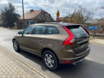 Volvo XC60 I SUV Facelifting 2.0 D3 DRIVE-E 150KM 2015 Volvo XC 60 LEDY SKORY PARKTRONIC NAWIGACJA KLIMATYZACJA HAK HOLOWNICZY, zdjęcie 3