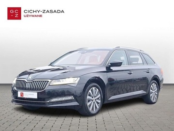 Skoda Superb III Kombi Facelifting 2.0 TSI 190KM 2021 Skoda Superb SalonPL Combi Style TSI 190KM DSG7 ACC Pakiety Matrix Alcanta