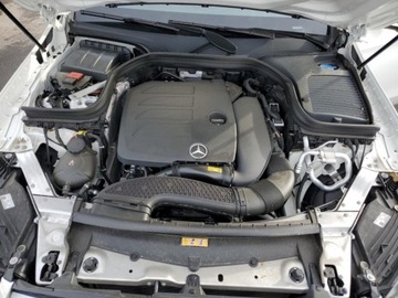 Mercedes GLC C254/X254 2022 Mercedes-Benz GLC 300 4Matic 2022 2.0l 2.0 Benzyna 255KM, zdjęcie 6