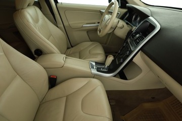 Volvo XC60 I SUV 2.0 T 203KM 2011 Volvo XC60 2.0 T, Salon Polska, Automat, Skóra, zdjęcie 6