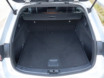 Toyota Corolla XII TS Kombi 1.8 Hybrid 122KM 2020 Toyota Corolla 1.8 Hybrid, Salon Polska, zdjęcie 13