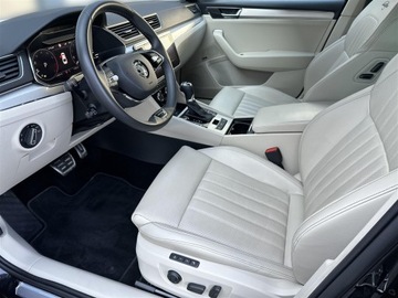 Skoda Superb III Liftback Facelifting 2.0 TSI 280KM 2023 Skoda Superb 2.0TSI 280KM L&amp;K 4X4 DSG l Kamery 36, zdjęcie 10
