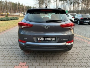Hyundai Tucson III SUV 1.7 CRDI 115KM 2016 Hyundai Tucson 1.7 CRDI Kamera Panorama dach, zdjęcie 7