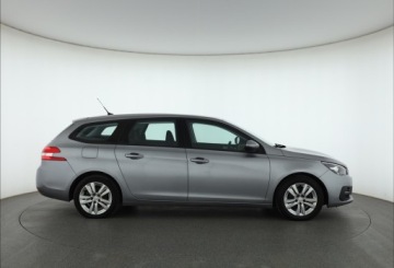 Peugeot 308 II SW Facelifting 1.5 BlueHDI 130KM 2019 Peugeot 308 1.5 BlueHDi, Salon Polska, zdjęcie 5