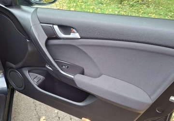 Honda Accord VIII Kombi 2.0 VTEC 156KM 2011 Honda Accord Honda Accord 2.0 Benzyna 156KM, zdjęcie 12