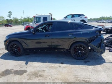 BMW X6 G06 2022 BMW X6 xDrive40i 2022 3.0l 3.0 Benzyna 335KM, zdjęcie 2