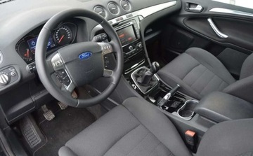 Ford Galaxy III Van Facelifting 2.0 Duratec 145KM 2011 Ford Galaxy Ford Galaxy 2.0 FF Titanium 2.0 Benzyna 145KM, zdjęcie 34