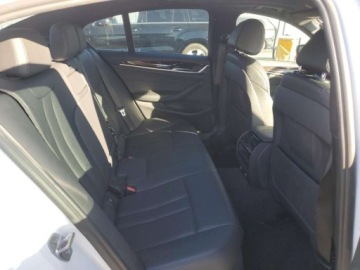 BMW Seria 5 G30-G31 2019 BMW Seria 5 530I 2019 2.0l 2.0 Benzyna 248KM, zdjęcie 10