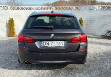 BMW Seria 5 F10-F11 Touring 525d 218KM 2011 BMW Seria 5 BMW Seria 5 525d 2.0 Diesel 218KM, zdjęcie 32