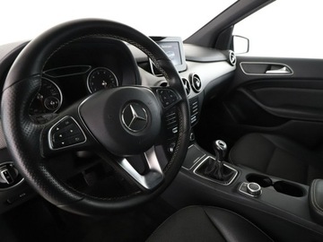 Mercedes Klasa B W246 Sports Tourer 180 BlueEFFICIENCY 122KM 2015 Mercedes B 180 PDC grzane fotele tempomat, zdjęcie 13
