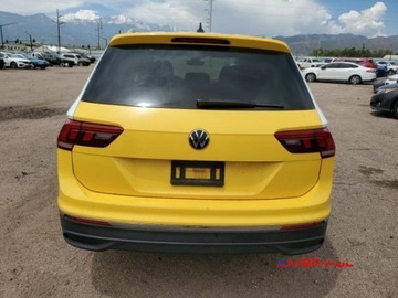 Volkswagen Tiguan II 2022 Volkswagen Tiguan 2022 r. 2,0L 4x4 2.0 Benzyna 184KM, zdjęcie 4