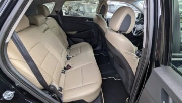 Hyundai Tucson III SUV 1.6 GDI 132KM 2018 Hyundai Tucson 1.6i 132PS OPŁACONY Bezwypadkowy, zdjęcie 15