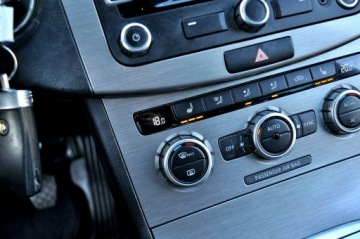 Volkswagen Passat B7 Variant 2.0 TDI CR DPF BlueMotion 140KM 2012 Volkswagen Passat 2.0Tdi 140KM Navi Klimatronik, zdjęcie 18