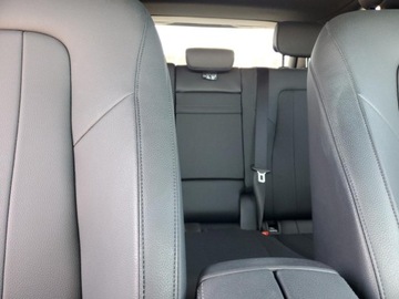 Mercedes GLA II 2021 Mercedes-Benz GLA 2021 MERCEDES-BENZ GLA 250 2.0 Benzyna 261KM, zdjęcie 9