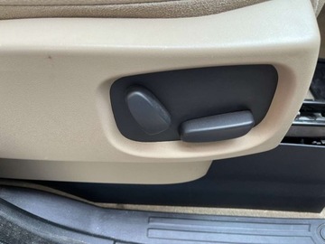 Land Rover Discovery IV 3.0 D 255KM 2015 Land Rover Discovery 3.0 diesel 256 KM automat salon Polska faktura VA, zdjęcie 18