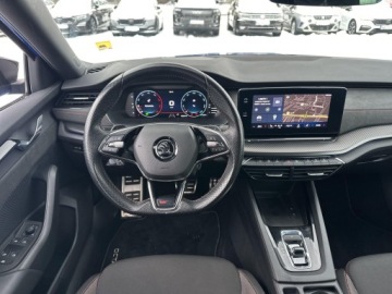 Skoda Octavia IV RS Liftback 2.0 TDI SCR 200KM 2022 Skoda Octavia RS 2.0 TDI 200KM Matrix Bezwypadkowa, zdjęcie 14