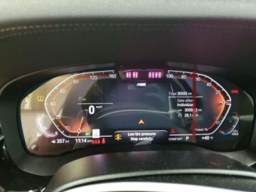 BMW Seria 5 G30-G31 2022 BMW Seria 5 540XI 2022 3.0l 3.0 Benzyna 335KM, zdjęcie 9