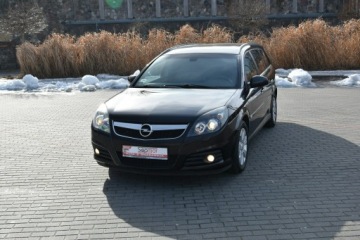 Opel Vectra C Kombi 2.8 V6 turbo ECOTEC 250KM 2008 Opel Vectra 2.8 250KM Manual 2008r. Skóra, zdjęcie 17
