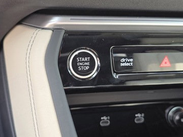 Audi 2025 AUDI Q5 TDI quattro S line Sportback Suv 2.0 (204KM) 2025, zdjęcie 12