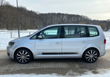 Volkswagen Touran II 1.6 TDI 105KM 2010 Volkswagen Touran 1.6 TDI, Nawigacja Kamera cofania Android Radio 1.6, zdjęcie 5
