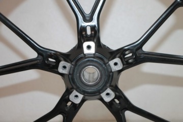 DUCATI MONSTER 696 796 1100 ОБОД ПЕРЕДНЕГО КОЛЕСА
