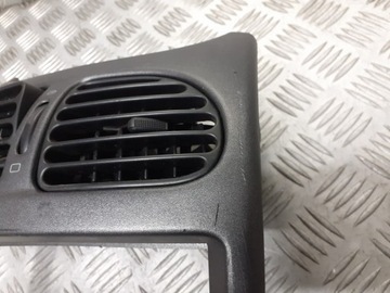 KONZOLA STŘEDNÍ  PEUGEOT 206 SW