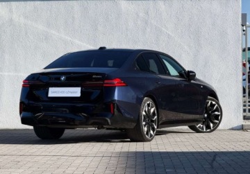 BMW Seria 5 G90-91 2025 BMW Seria 5 I wlasciciel M Pro 360 Hak Gwarancja Bezwypadkowy FVAT23, zdjęcie 1