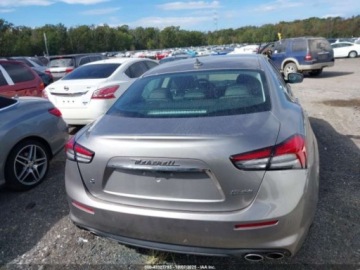 Maserati Ghibli III 2021 Maserati Ghibli S 2021 3.0l 3.0 Benzyna 424KM, zdjęcie 4