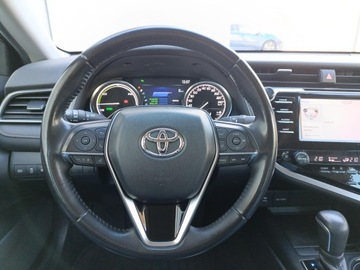 Toyota Camry IX Sedan 2.5 Hybrid Dynamic Force 218KM 2019 Toyota Camry 2.5 Hybrid Comfort CVT 2.5 Hybrid Com, zdjęcie 15
