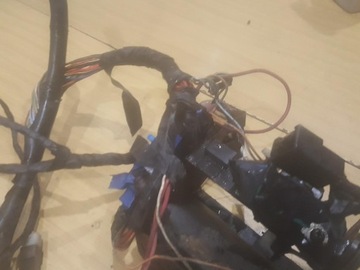 SUZUKI GSXR 1100 WIĄZKA INSTALACJA ELEKTRYCZNA