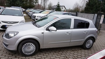Opel Astra H Hatchback 5d 1.6 Twinport ECOTEC 105KM 2005 Opel Astra zarejestrowany, ubezpieczony. Gwarancja, zdjęcie 9