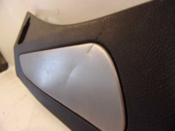 JEEP GRAND CHEROKEE WK2 ЗАДНЯЯ КРЫШКА РЕМНЯ