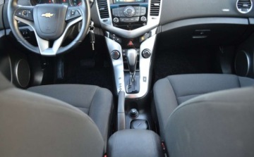 Chevrolet Cruze Sedan 2.0 VCDI 16V DOHC 163KM 2012 Chevrolet Cruze bezywpadkowe - automat - niski przebieg - auto zadbane 2.0, zdjęcie 28