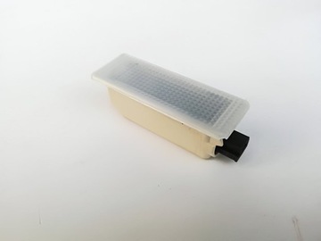 LAMPA POLSTROVÁNÍ BMW OE 6972605