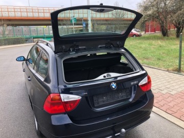 BMW Seria 3 E90-91-92-93 Touring E91 2.0 318i 129KM 2006 BMW 318i XENON KLIMA ALU HAK GRZANE FOTELE IDEALNY STAN Z NIEMIEC, zdjęcie 14
