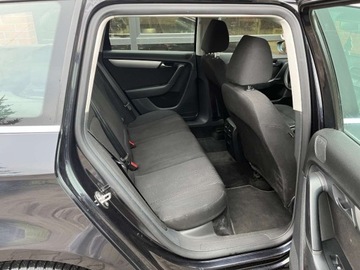 Volkswagen Passat B7 Variant 2.0 TDI CR DPF BlueMotion 140KM 2011 Volkswagen Passat 2.0 diesel 140 KM 6 biegow zarej w PL zadbany mozliw, zdjęcie 19