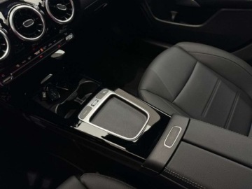 Mercedes CLA C118/X118 Shooting Brake Facelifting 1.3 180 136KM 2024 Mercedes-Benz CLA Shooting Brake Pakiet Parkowania Nawigacja MBUX Premiu, zdjęcie 24