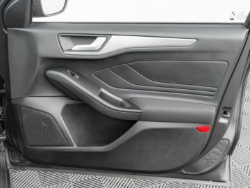 Ford Focus IV Kombi Facelifting 1.0 EcoBoost MHEV 125KM 2023 Ford Focus WD6523R#1.0 EcoBoost Titanium Podgrz.f, zdjęcie 26