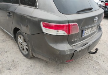 Toyota Avensis III Wagon 2.0 D-4D 126KM 2010 Toyota Avensis 2010r, 2.0 DIESEL. Lekko uszkodzony przod. Jezdzi. 2.0, zdjęcie 20