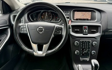 Volvo V40 II Hatchback Facelifting 2.0 D3 150KM 2019 Volvo V40 Cross Country D3,Navi,Serwis,Gwarancja, zdjęcie 27