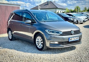 Volkswagen Touran III 2.0 TDI 150KM 2016 Volkswagen Touran 2.0 TDI CR TOP LED DSG Nvi kamera PDC Highline Panorama, zdjęcie 1