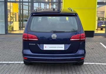 Volkswagen Sharan II Van Facelifting 1.4 TSI 150KM 2022 Volkswagen Sharan 1.4TSI 150KM DSG Highline Bixenon CarPlay FV23 SAlon PL, zdjęcie 6