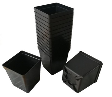 Doniczki na rozsade 10 szt. 11 x 11 cm kwadratowe czarne P11 produkcyjne
