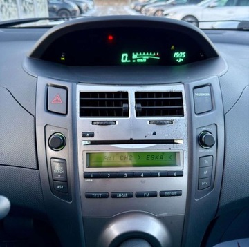 Toyota Yaris II Hatchback 5d 1.0 VVT-i 69KM 2009 Toyota Yaris Toyota Yaris KRAJOWA salon PL oryginalny przebieg KLIMATYZACJA, zdjęcie 16