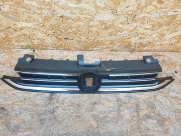 VW GOLF VII SPORTSVAN GRILL CHROM ATRAPA