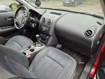 Nissan Qashqai I Crossover 1.6 115KM 2010 Nissan Qashqai Nissan Qashqai 1,6 Benzyna Zadbane Zamiana 1.6 Benzyna 114KM, zdjęcie 3