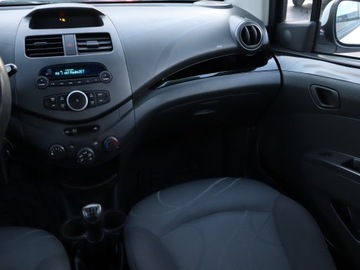 Chevrolet Spark II Hatchback 1.0L DOHC 68KM 2010 Chevrolet Spark 1.0 16V, GAZ, Klima, zdjęcie 7