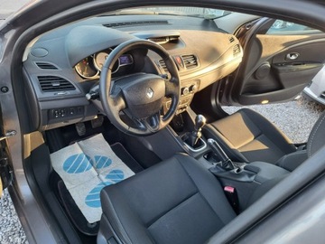 Renault Megane III Hatchback 1.6 16v 110KM 2009 Renault Megane 1.6 16V 111 KM 100 % Przebieg, zdjęcie 15